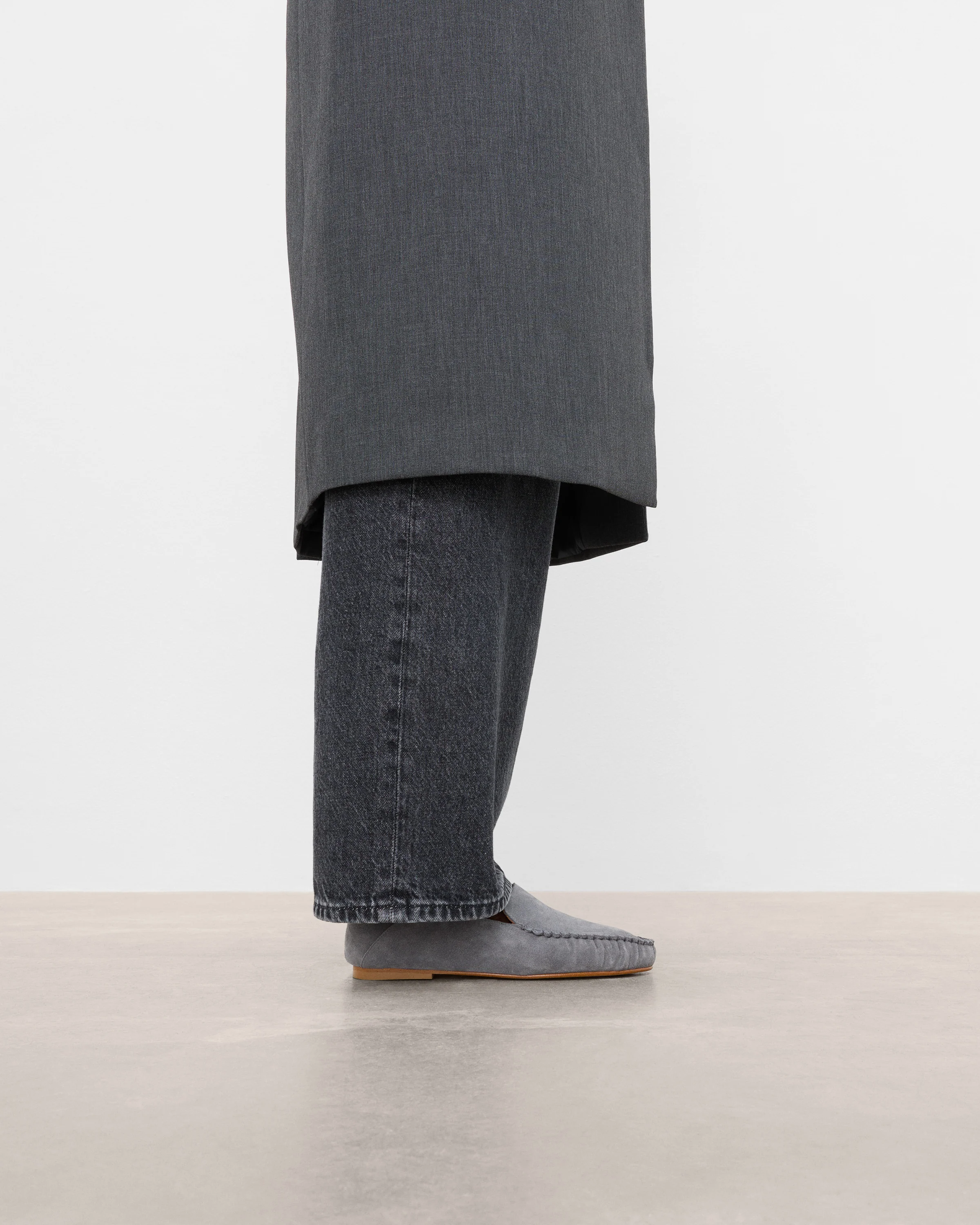 Bon Bon Suede Pearl Grey - Image 2