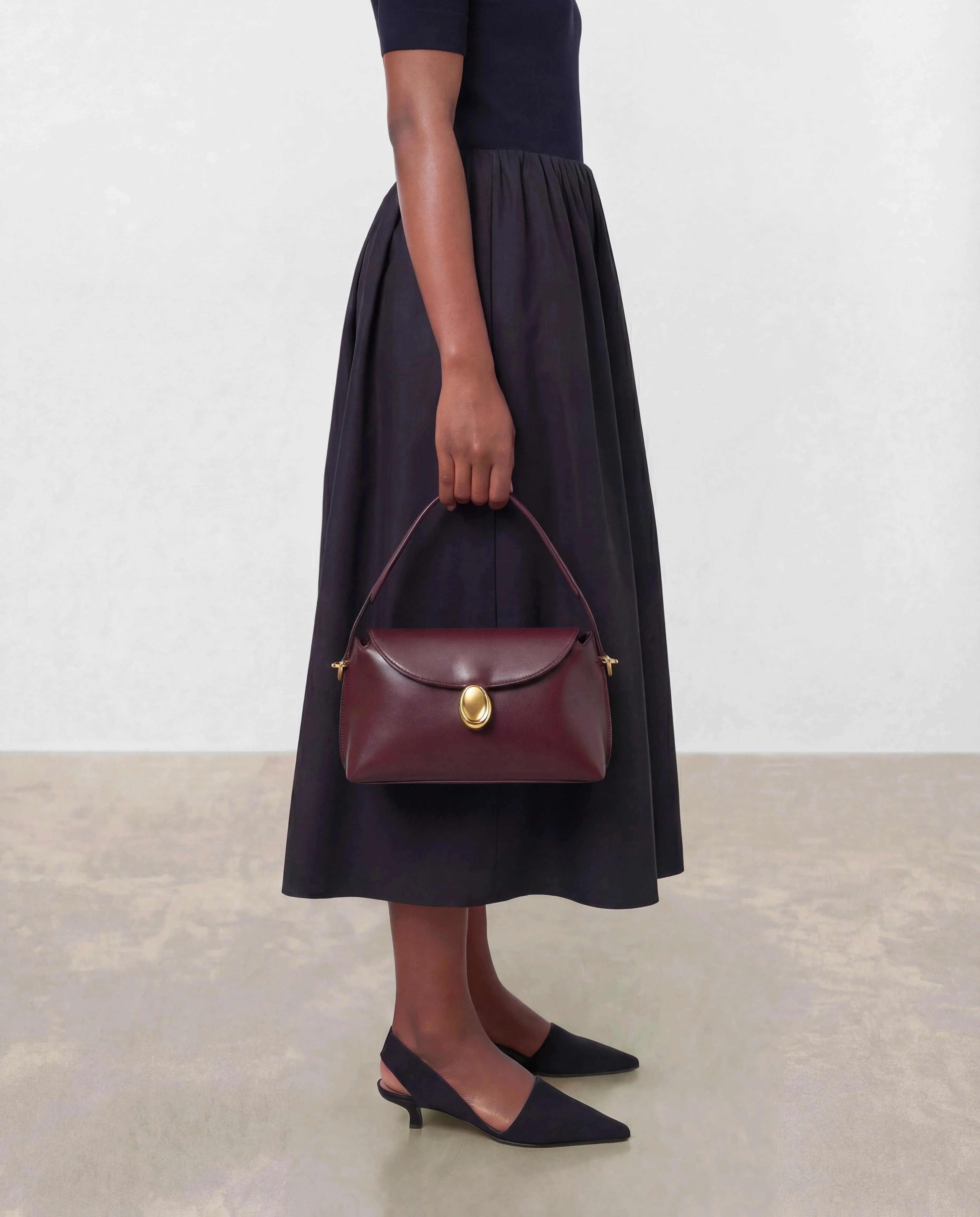 Gaia Mini Bag Leather Burgundy - Image 2