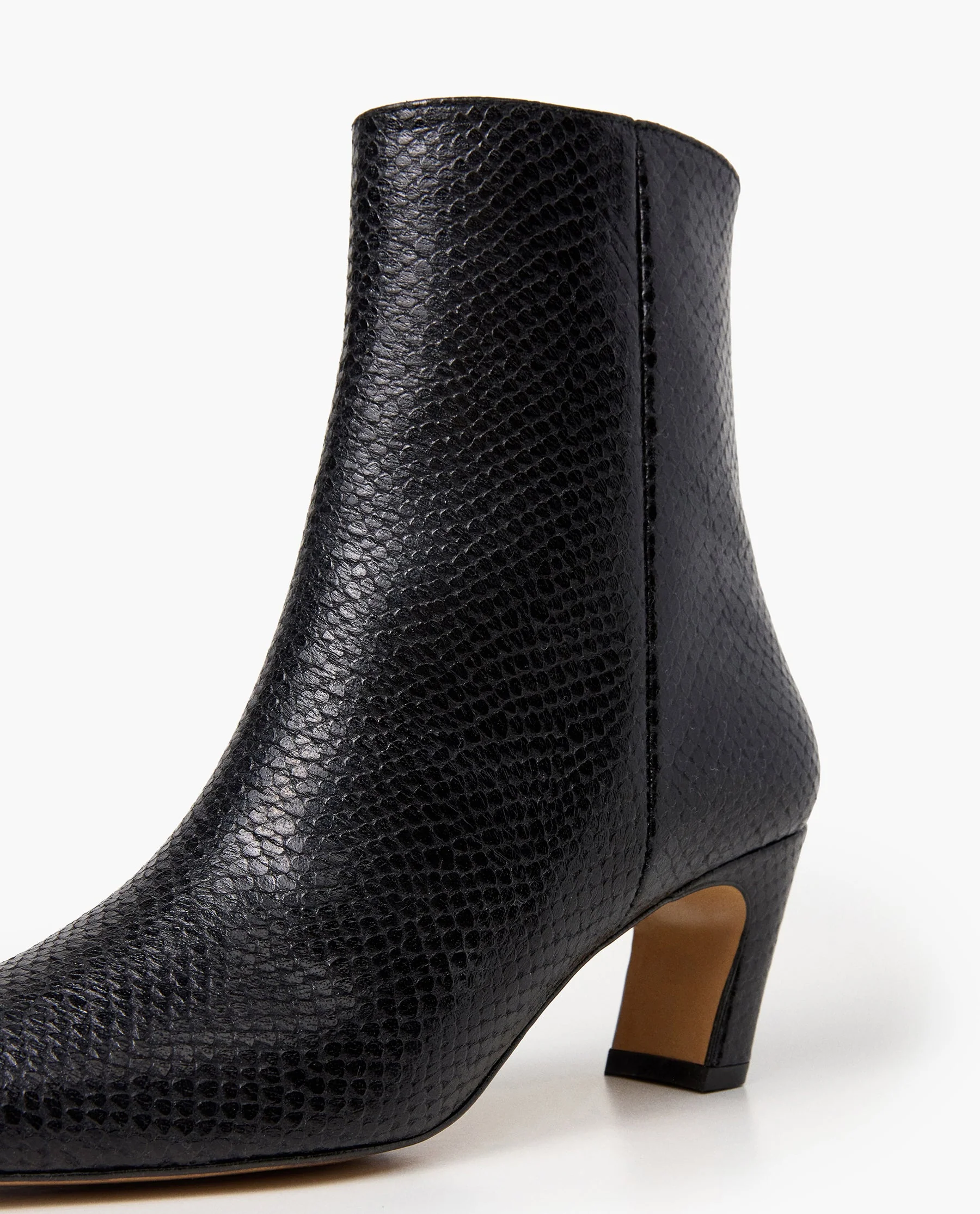 Xena Leather Black Snake Embossed - Image 5